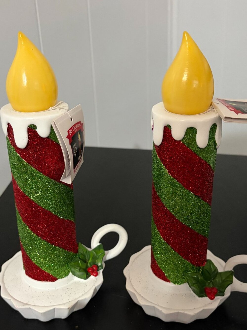Set of 2 10" Mr. Christmas Flickering Candle Green Red Glitter w/Timer - New